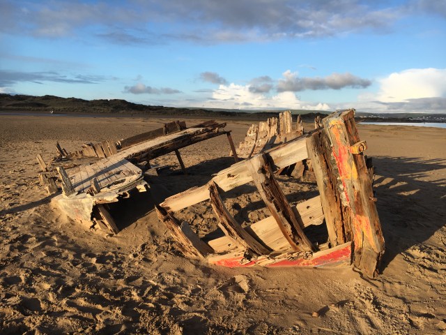 Boat wreck at Crow Point